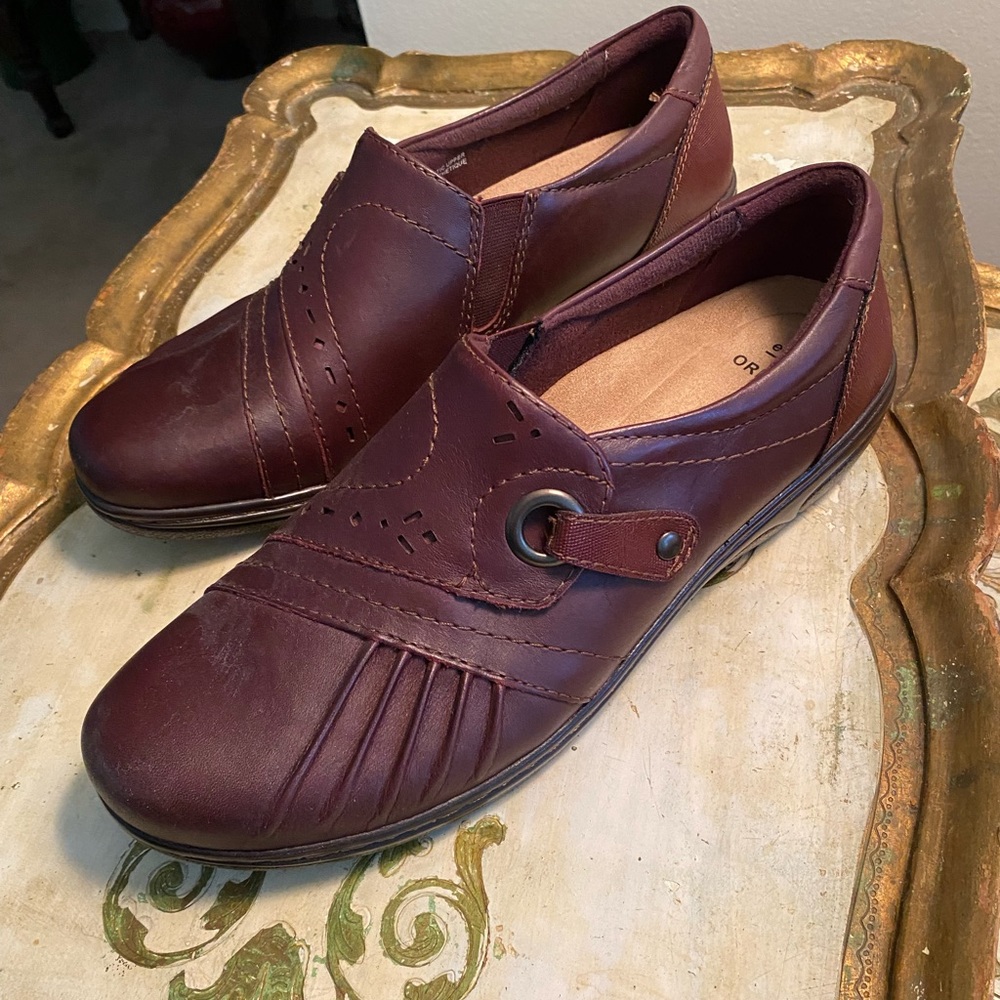 Earth Origins Women’s Leather Slip On